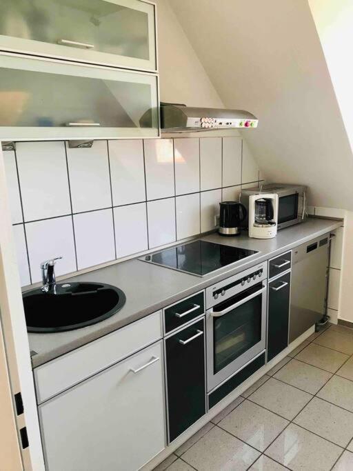 2 Zi Whg Auf 2 Etagen Dg, Aufzug, Balkon Braunschweig Exterior photo